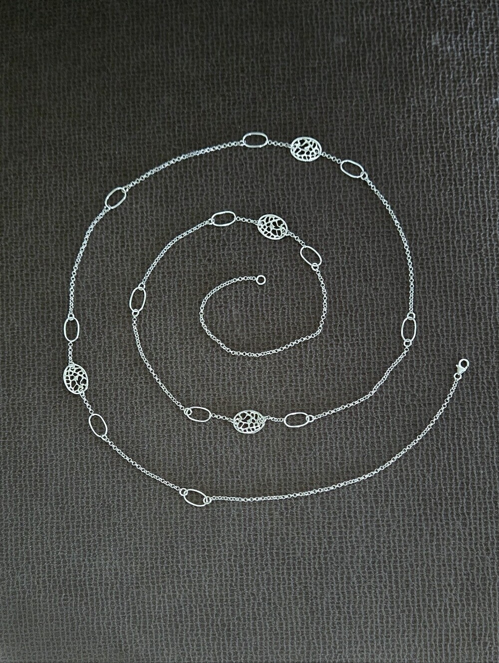 Long Silver🤍  Necklace with Webbed🕸 and Open Ellipses - NWOT